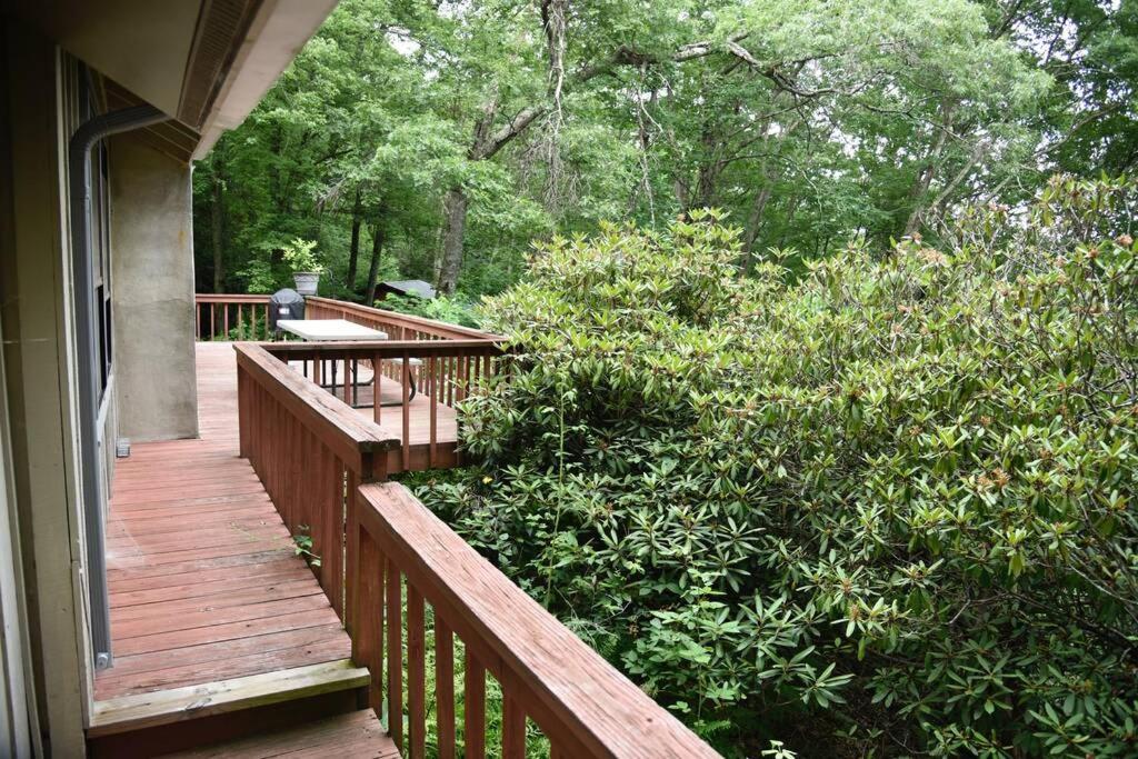 Fox Trot Cabin Meadows of Dan Exterior photo