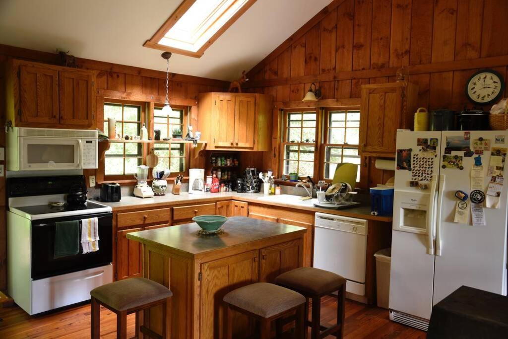 Fox Trot Cabin Meadows of Dan Exterior photo